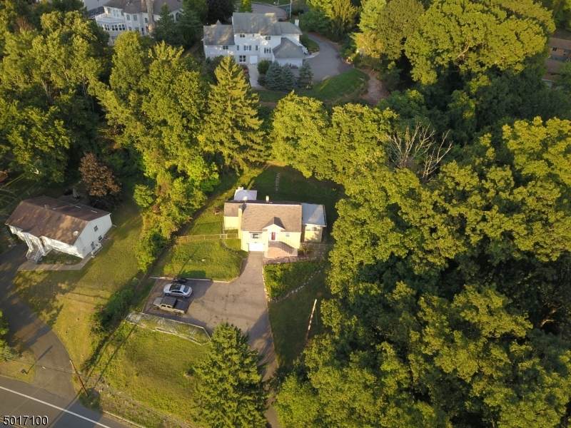 980 Black Oak Ridge Rd - Photo 1