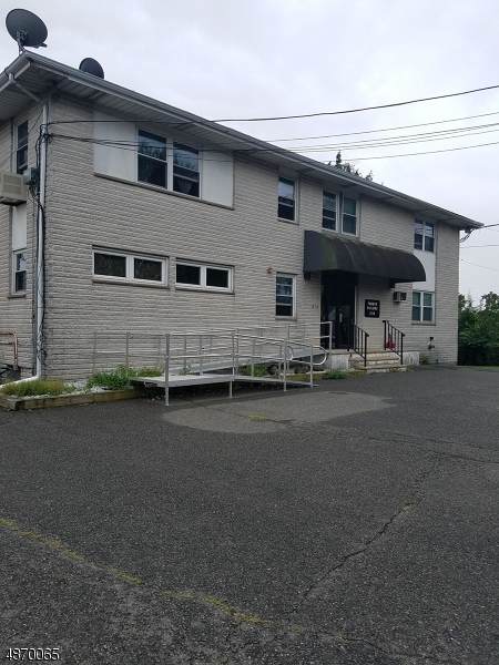 2110 Maple Ave - Photo 1