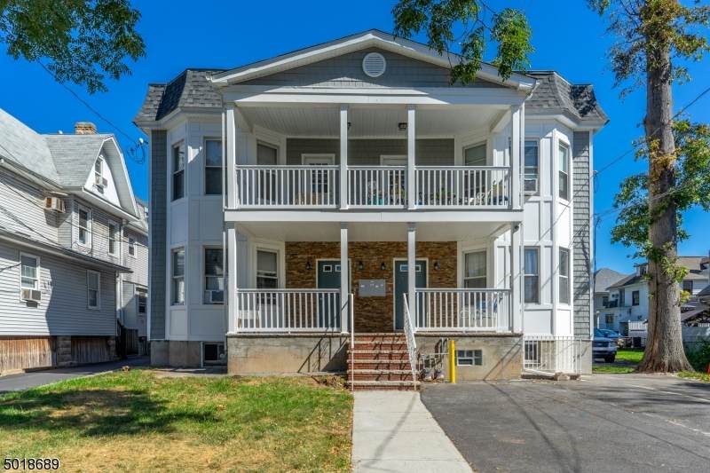513 Magie Ave - Photo 1