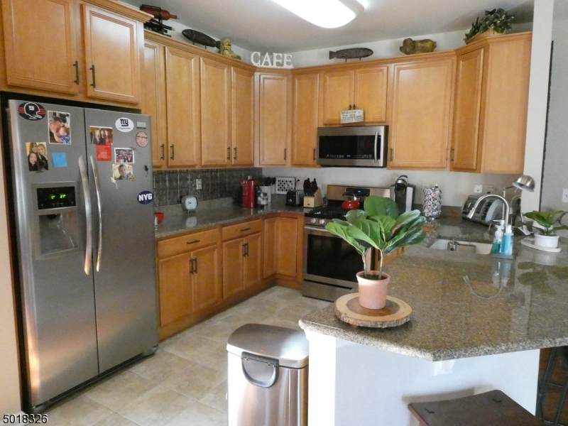 6302 Harcourt Rd - Photo 1