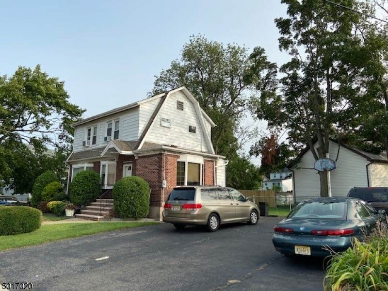 11 Warren St - Photo 1