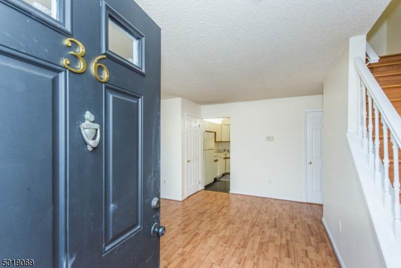 36 Rutgers Dr - Photo 1