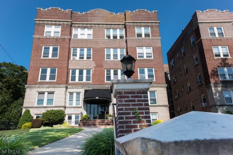 14 Forest St C4201 - Photo 1