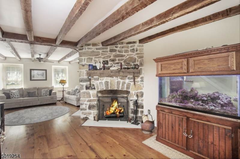 108 Schooleys Mt Rd - Photo 1