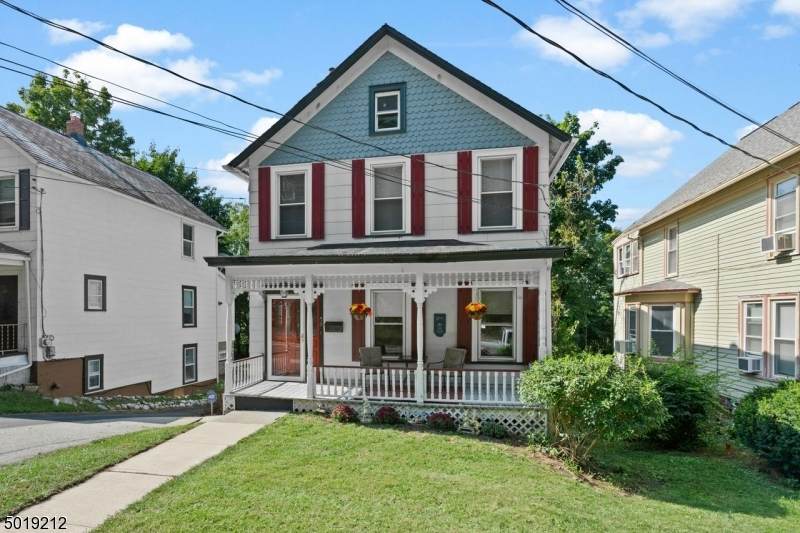 50 Hamburg Ave - Photo 1