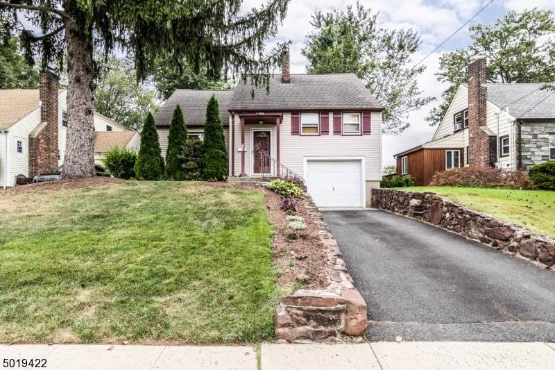 520 Andress Ter - Photo 1