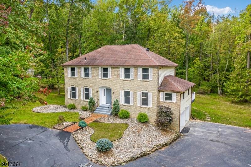 5 Fernwood Rd - Photo 1