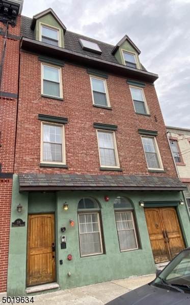 376 Palisade Ave - Photo 1
