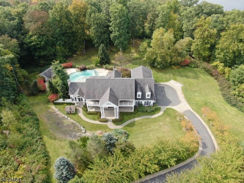 9 Staffordshire Ct - Photo 1