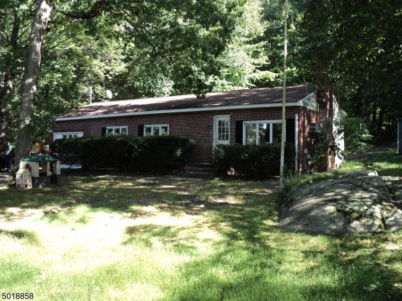 16 Olcott Rd - Photo 1