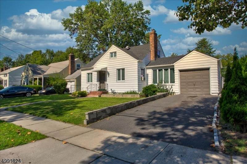 22 Alison Rd - Photo 1