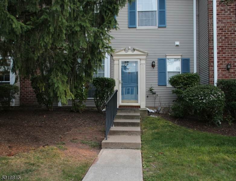 3304 Pinhorn Dr - Photo 1