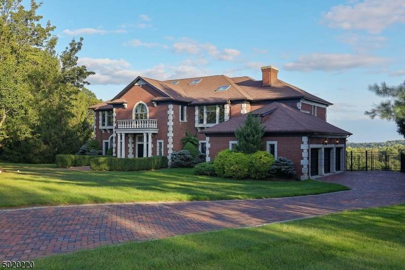26 Sheephill Dr - Photo 1