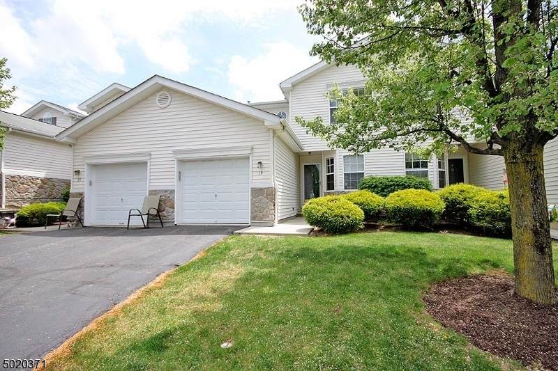 19 Meadow Lakes Dr - Photo 1