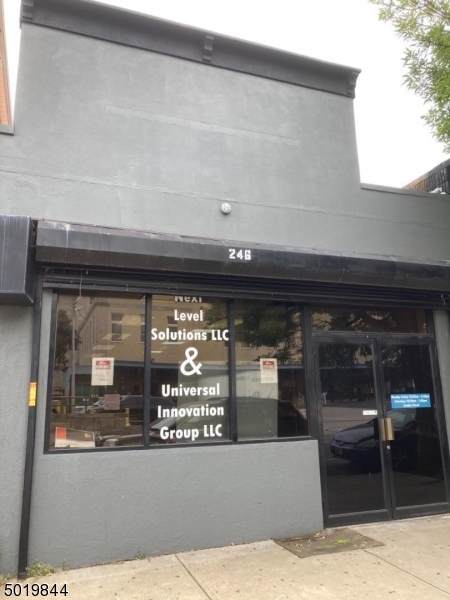 246 Mulberry St - Photo 1