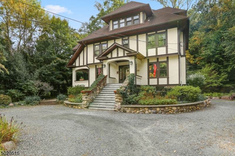 12 N Briarcliff Rd - Photo 1