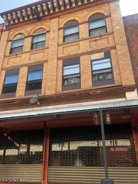 65 Washington St - Photo 1