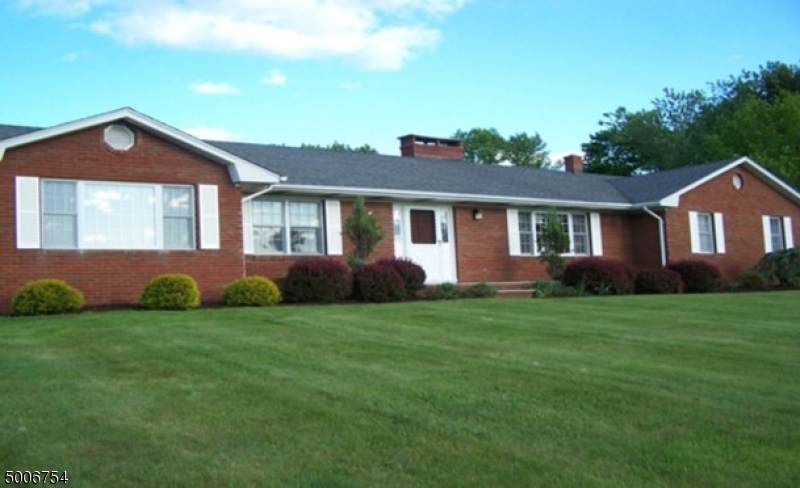 61 Primrose Rd - Photo 1
