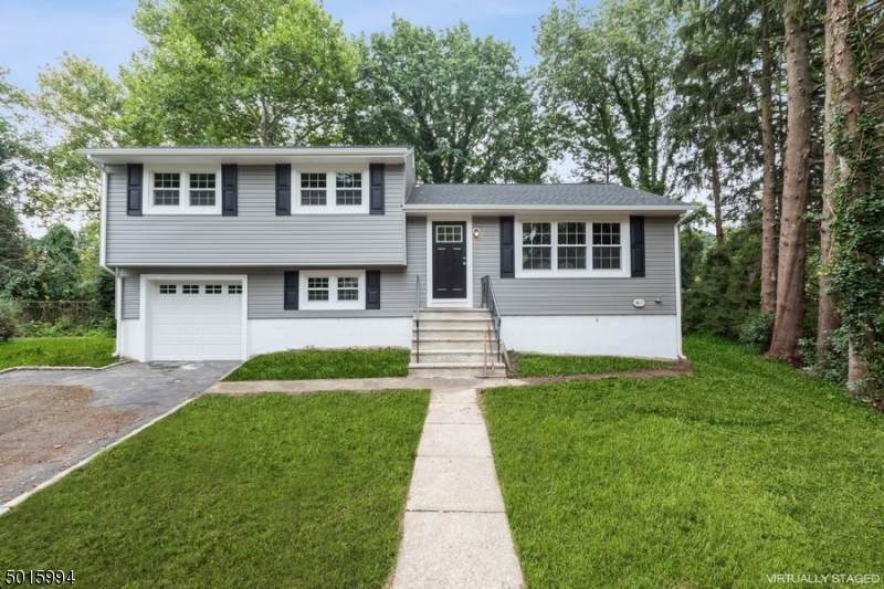 55 Victor Ave - Photo 1