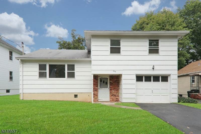 446 Beech Ave - Photo 1