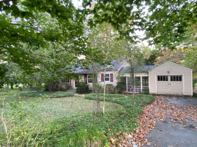 19 E Main St - Photo 1
