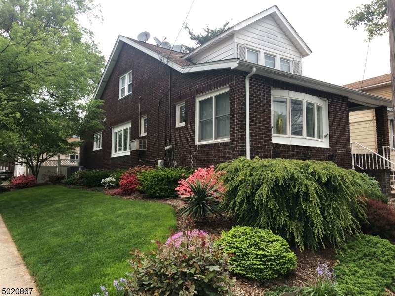 2059 Tyler St - Photo 1