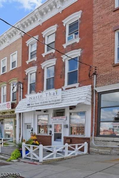 9 Main St - Photo 1