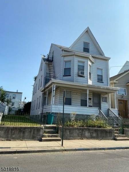 266 Preakness Ave - Photo 1