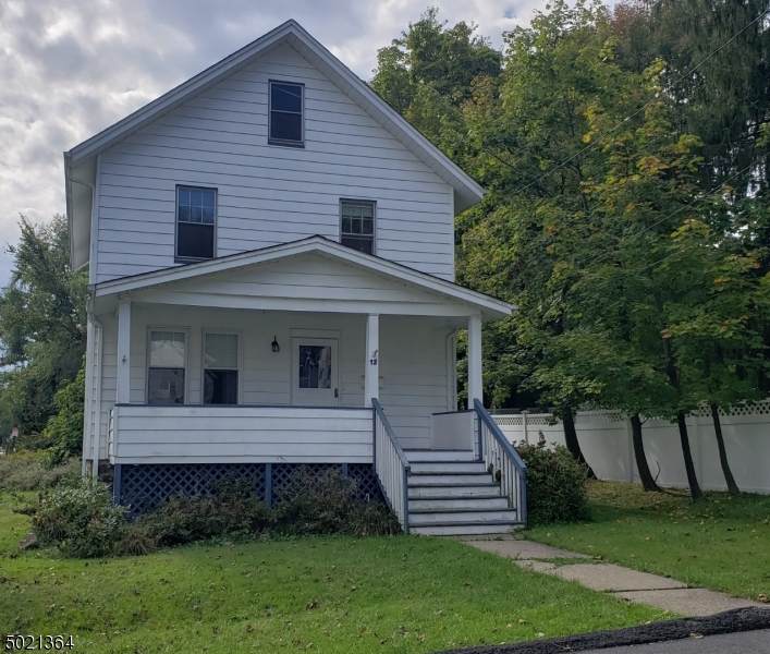 12 Sampson Ave - Photo 1