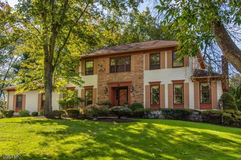 21 Puddingstone Way - Photo 1