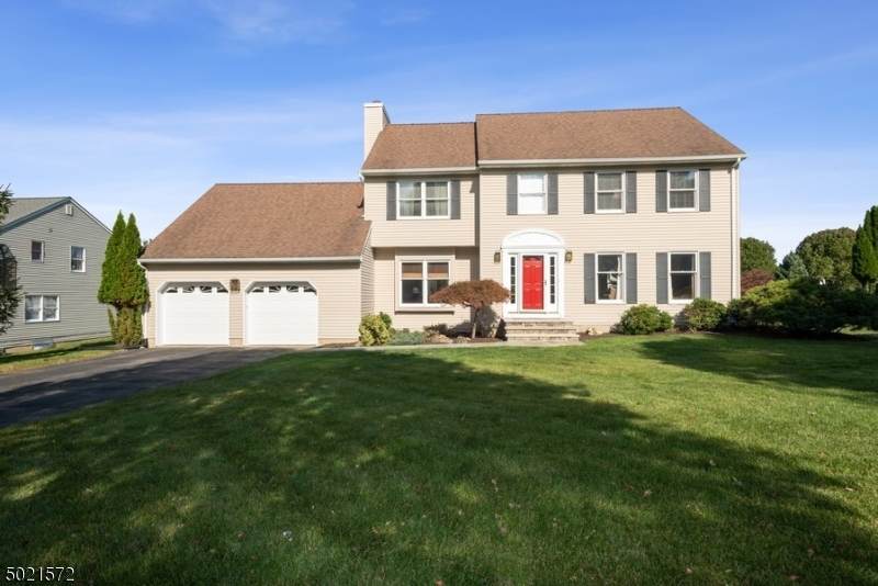 6 Kristen Dr - Photo 1
