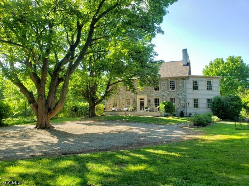 813 South Main - Photo 1