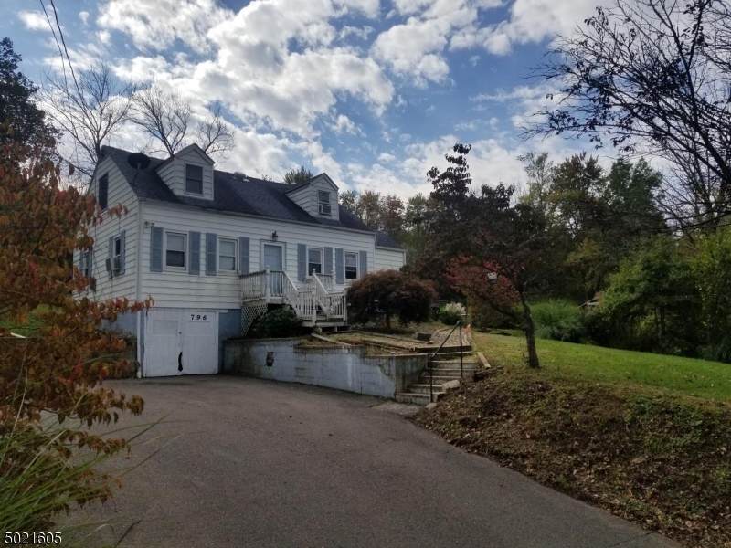 796 Amwell Rd - Photo 1