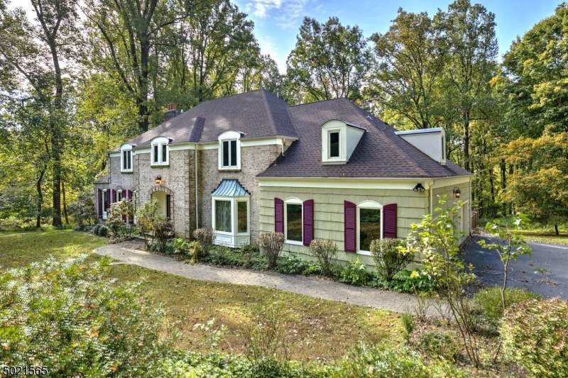 7 Military Hill Dr - Photo 1