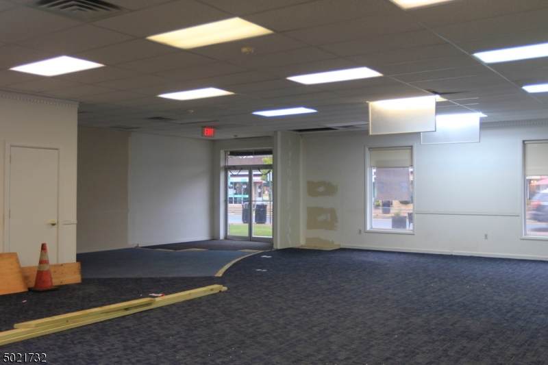 223 Mountain Ave - Photo 1