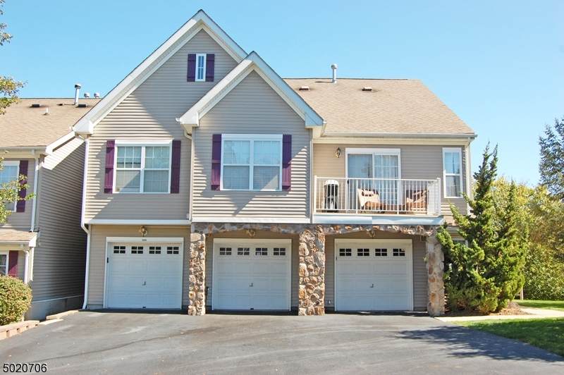 1001 Wendover Ct - Photo 1