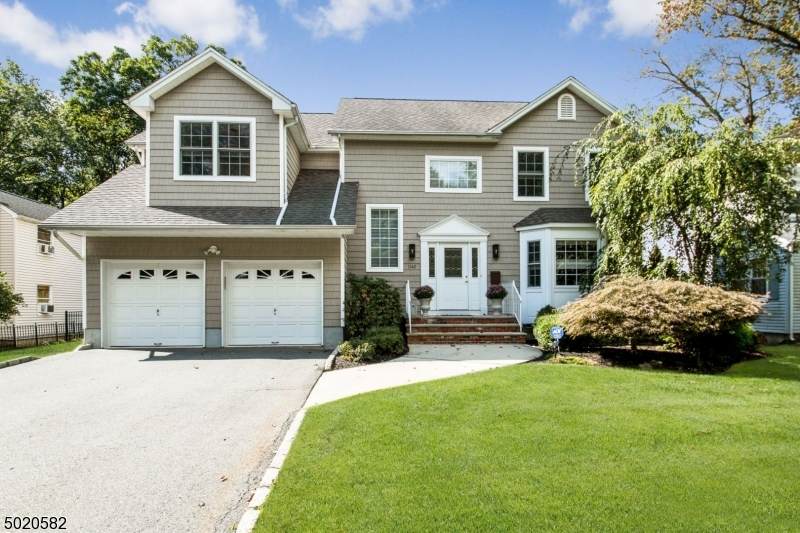 1140 Maple Hill Rd - Photo 1