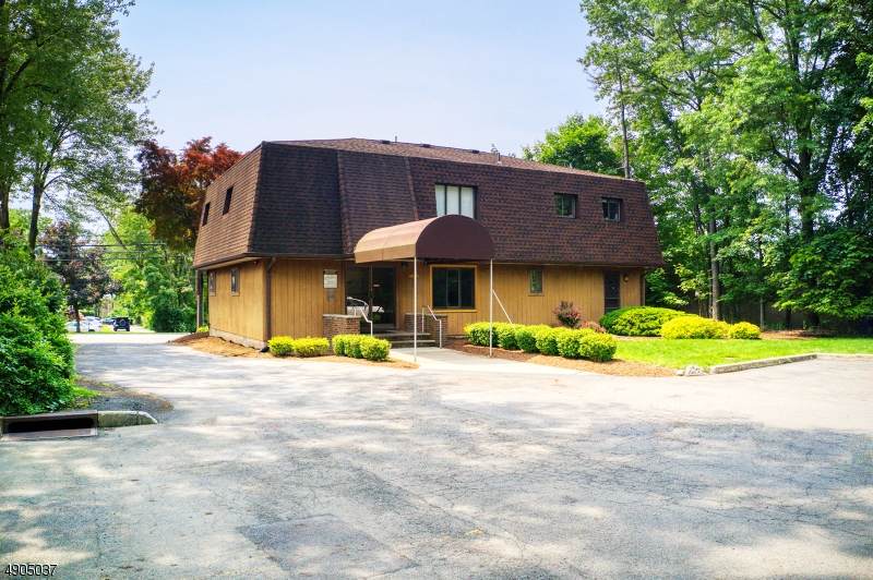 116 N Franklin Tpke - Photo 1