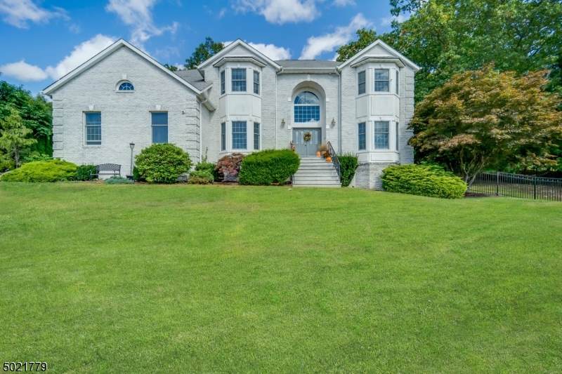 7 Victoria Ln - Photo 1