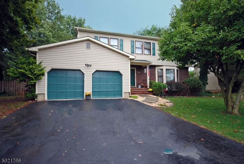 155 Bywater Way - Photo 1