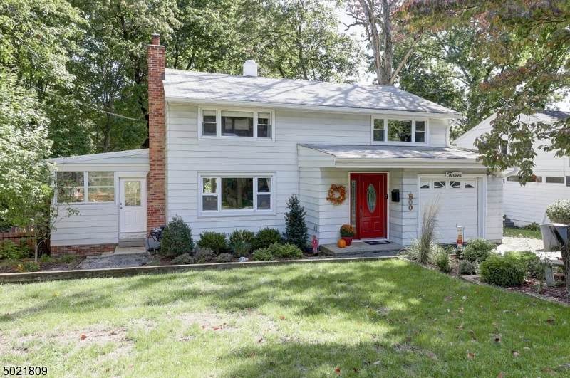 13 Monroe St - Photo 1