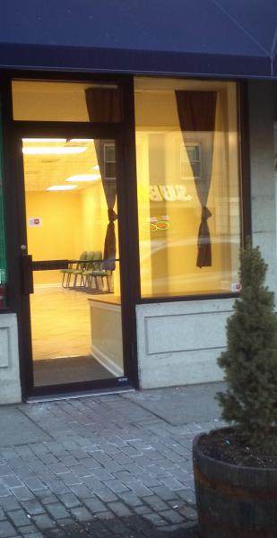 113 North Wood Avenue - Photo 1