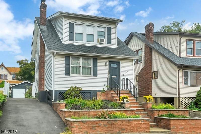 152 Watsessing Ave - Photo 1