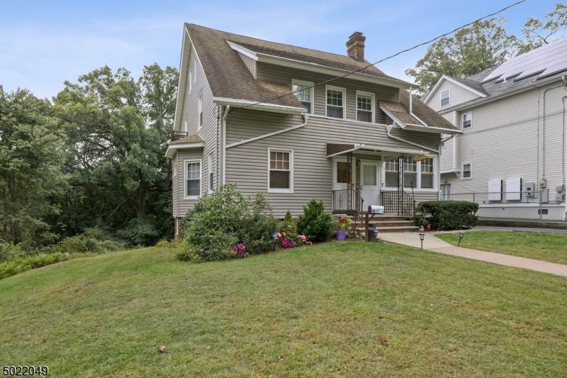 32 Hazelwood Rd - Photo 1