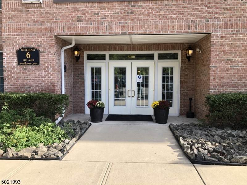 6119 Brookhaven Ct - Photo 1