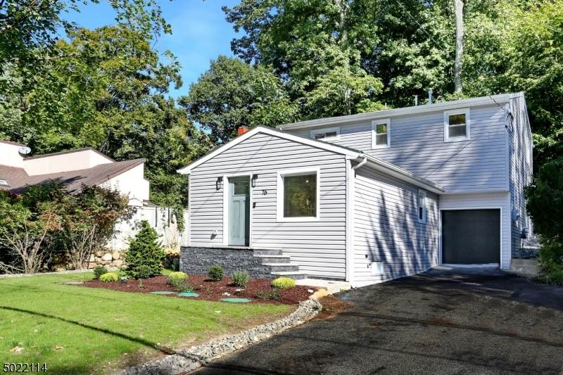 76 Lakeside Blvd - Photo 1