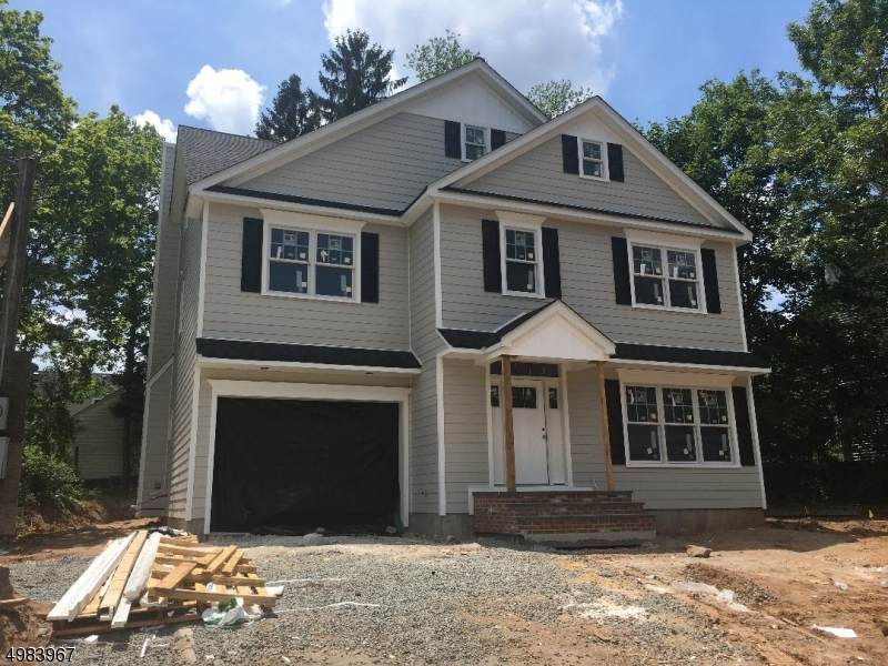 20 Parkside Ave - Photo 1