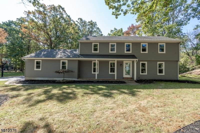 1544 Mountain Top Rd - Photo 1
