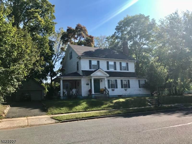 1185 Hillside Ave - Photo 1
