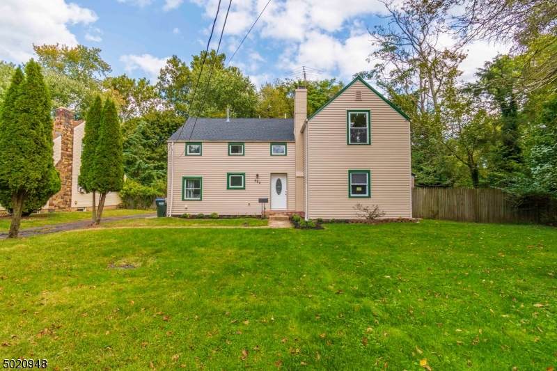965 Carnegie Ave - Photo 1